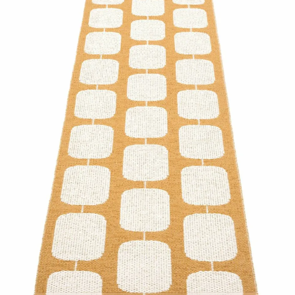 Matta Sten, 70 x 300 cm, ochre/vanilla