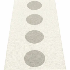 Matta Vera, 70 x 225 cm, warm grey/vanilla
