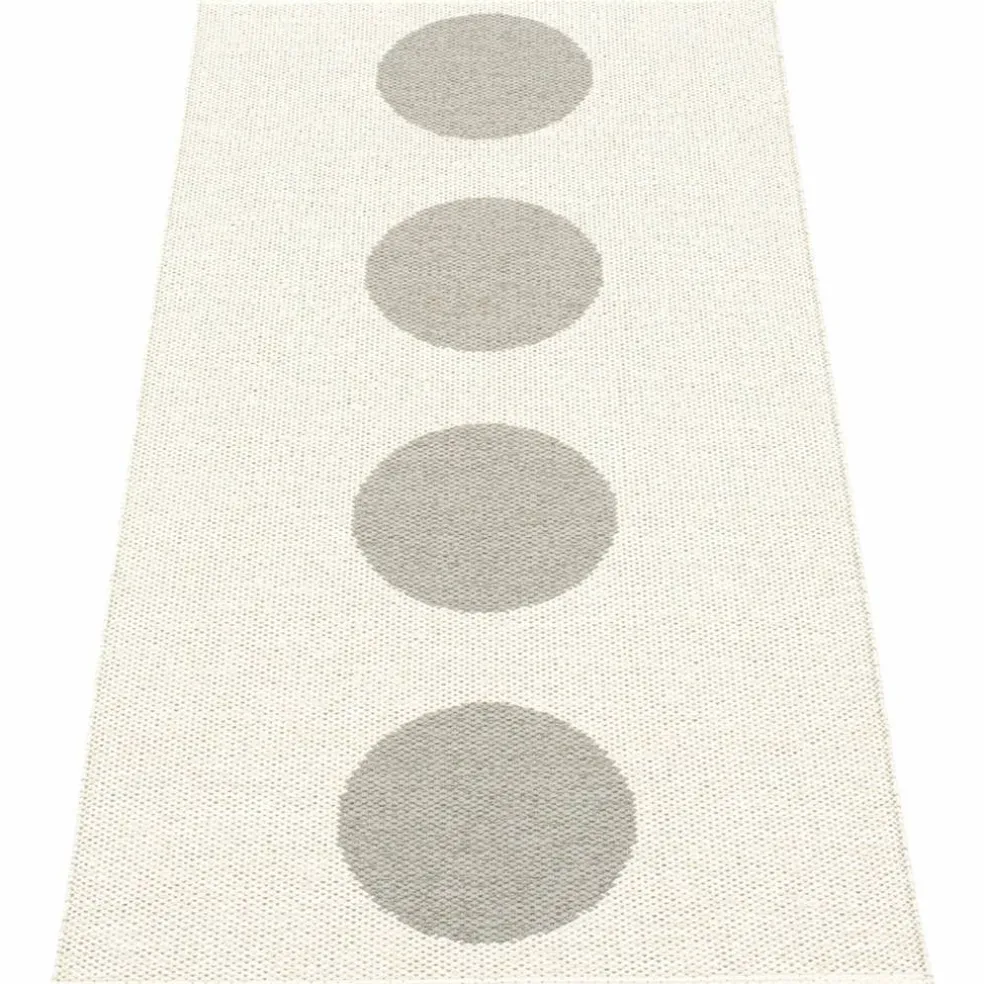 Matta Vera, 70 x 225 cm, warm grey/vanilla