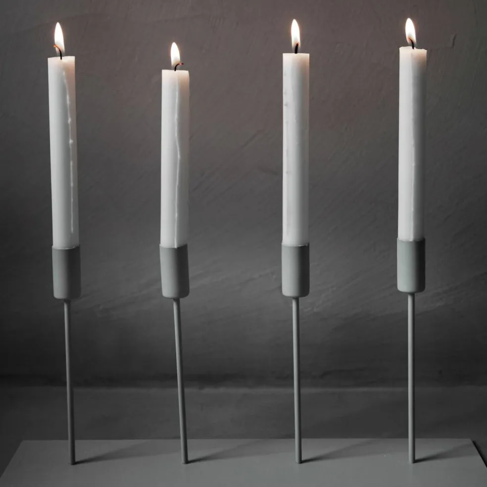 Metall ljusstake till 4 ljus beige