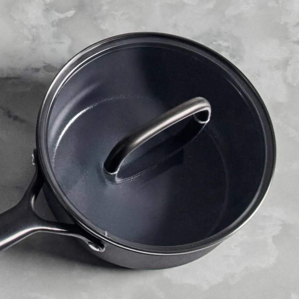 Milano kastrull med glaslock 18 cm, svart
