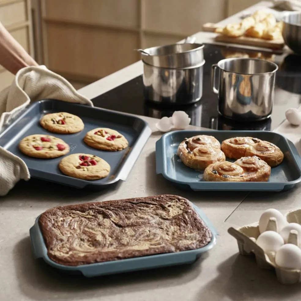Nest Bake bakplåt large, blå
