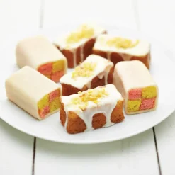 Non-stickplåt för 12 mini rektangulära bakverk Löstagbar Botten