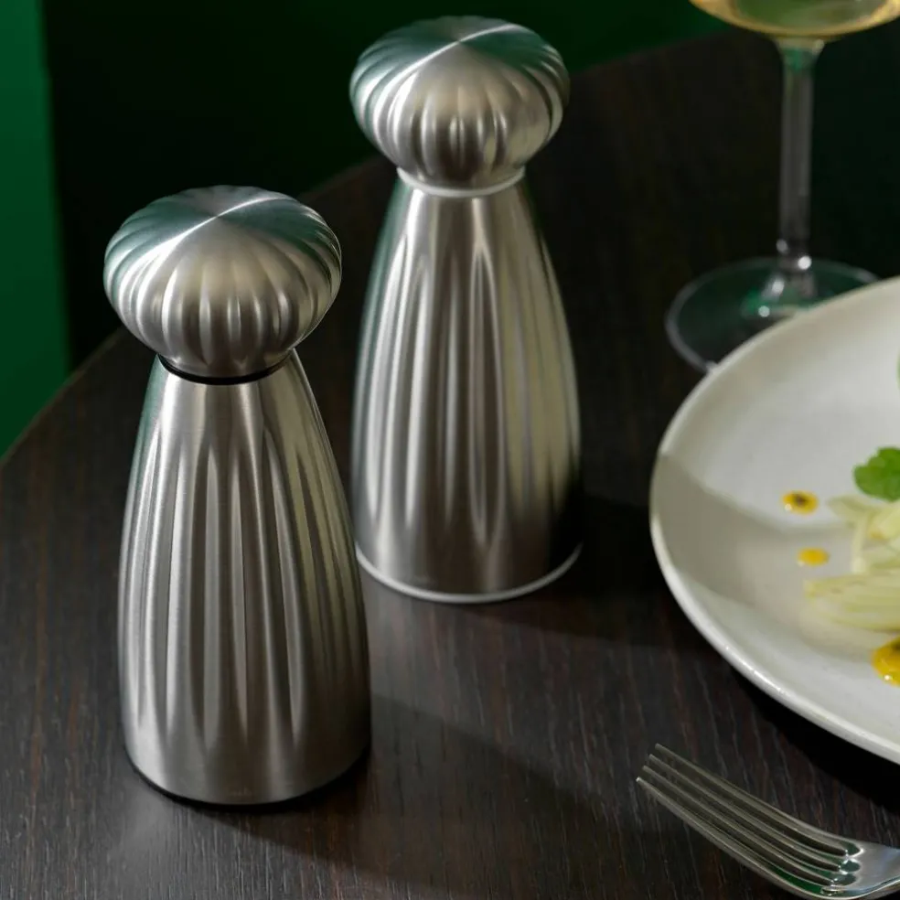 Palm Satin salt- och pepparkvarn med bricka 17 cm, rostfritt stål
