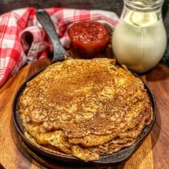 Pannkakspanna Gjutjärn 23 cm Trähandtag