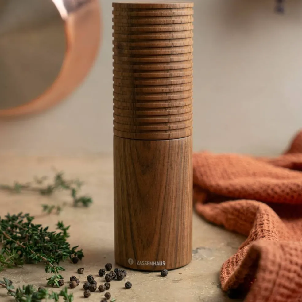 Pepparkvarn 18 cm, valnöt