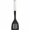Perforerad stekspade, almond cream