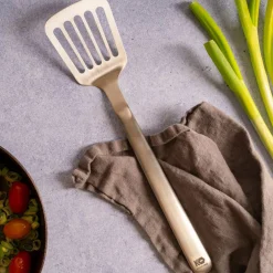 Perforerad stekspade 35 cm, rostfritt stål