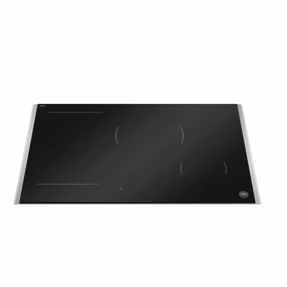 P784I1M30GP Premium induktionshäll 78 cm med guldram, 4 zoner