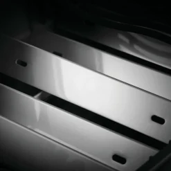 Rogue 525-2 Gasolgrill 4 Brännare Svart