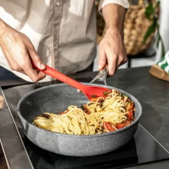 Salina Granitium Salina traktörpanna med lock 28 cm, aluminium
