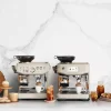 SES876ALM Barista Express Impress espressomaskin, almond nougat