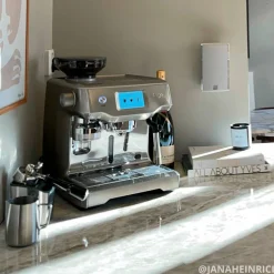 SES990BST The Oracle Touch espressomaskin, grå