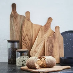 Skärbräda Teak 43x19x1,5 cm.