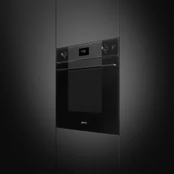 SO6101S2B3 Inbyggnadsugn 68 liter, svart