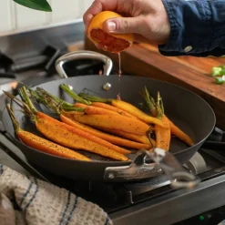Stekpanna 20 cm, kolstål