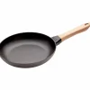 Stekpanna med ljust trähandtag 24 cm