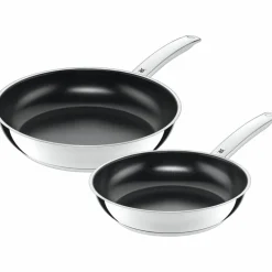 Stekpanneset 28 + 24 cm.