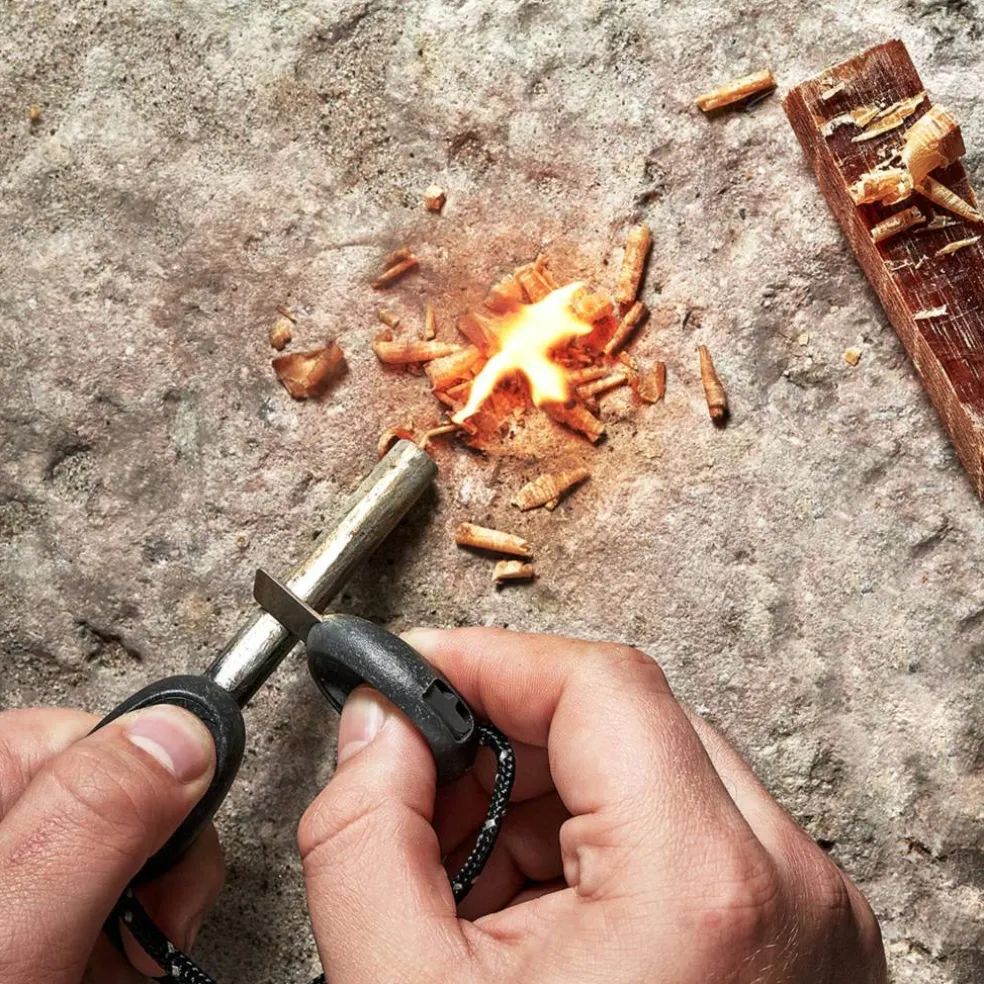 Swedish FireSteel army, cocoshell