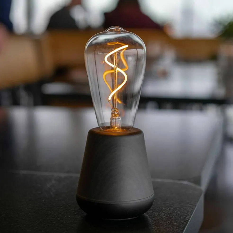 The Humble One bordslampa, walnut