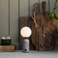 Torrano portabel bordslampa, brown marble