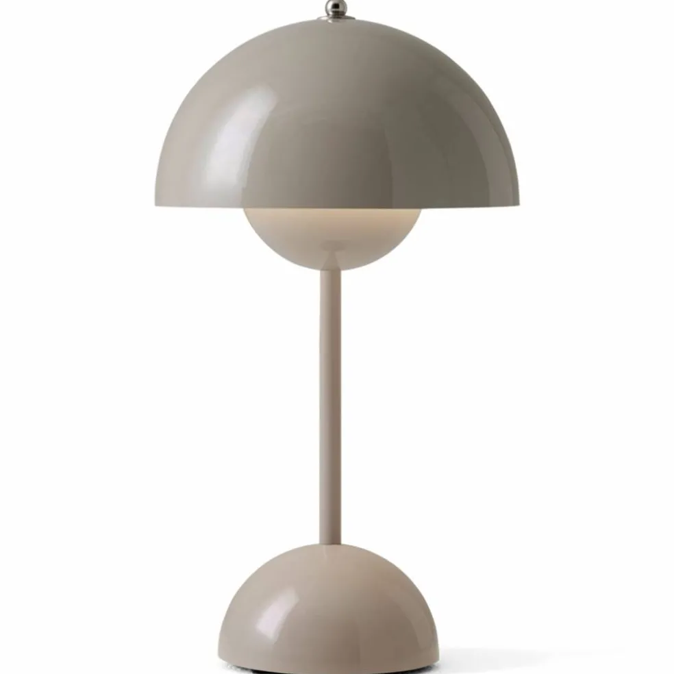 &Tradition Flowerpot VP9 bärbar lampa, mattvit