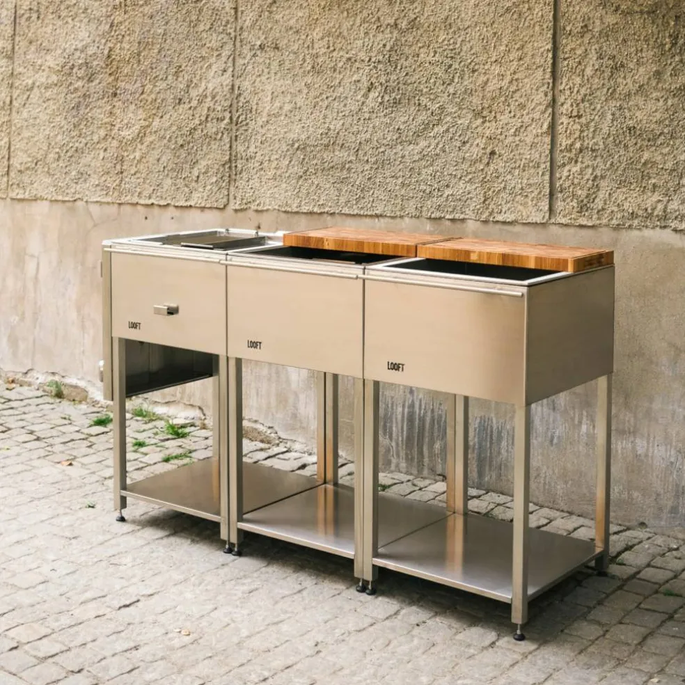 Utekökspaket A: kolgrill + 2 sidobord, rostfritt stål
