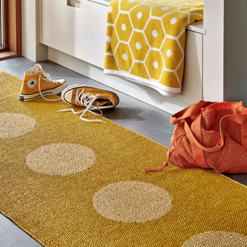 Vera Pop matta 70 × 360 cm, mustard/yellow