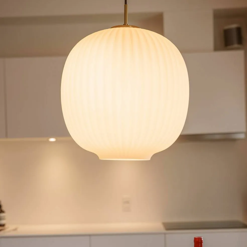 Vibra taklampa 18 cm, opal