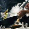 Wokstekspade och wokslev